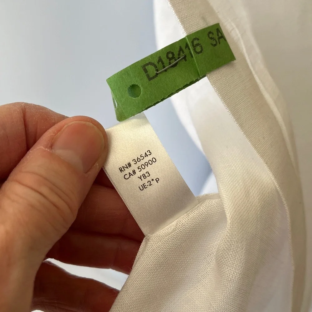 Calvin Klein Linen Shirt‎ Men’s Large White Roll Tab Sleeves Resort Quiet Luxury